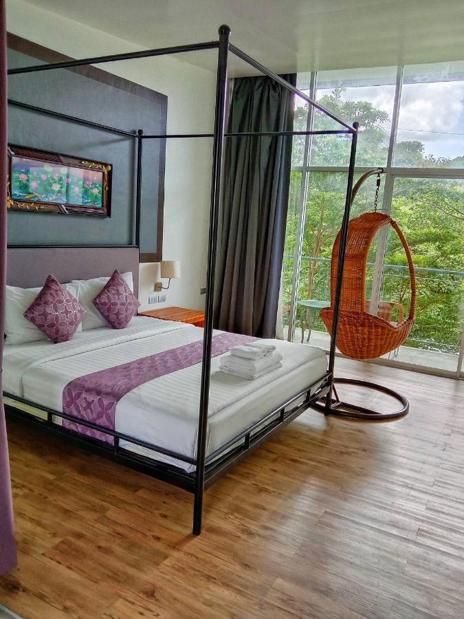 Lg Lemon Grass Hotel Na Chom Thian Eksteriør billede